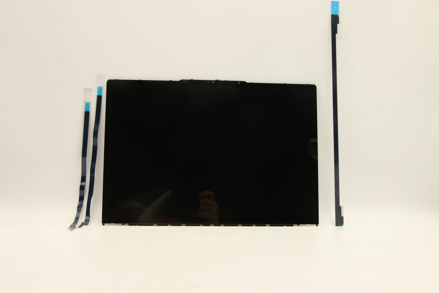 14-inch UHD OLED touch 