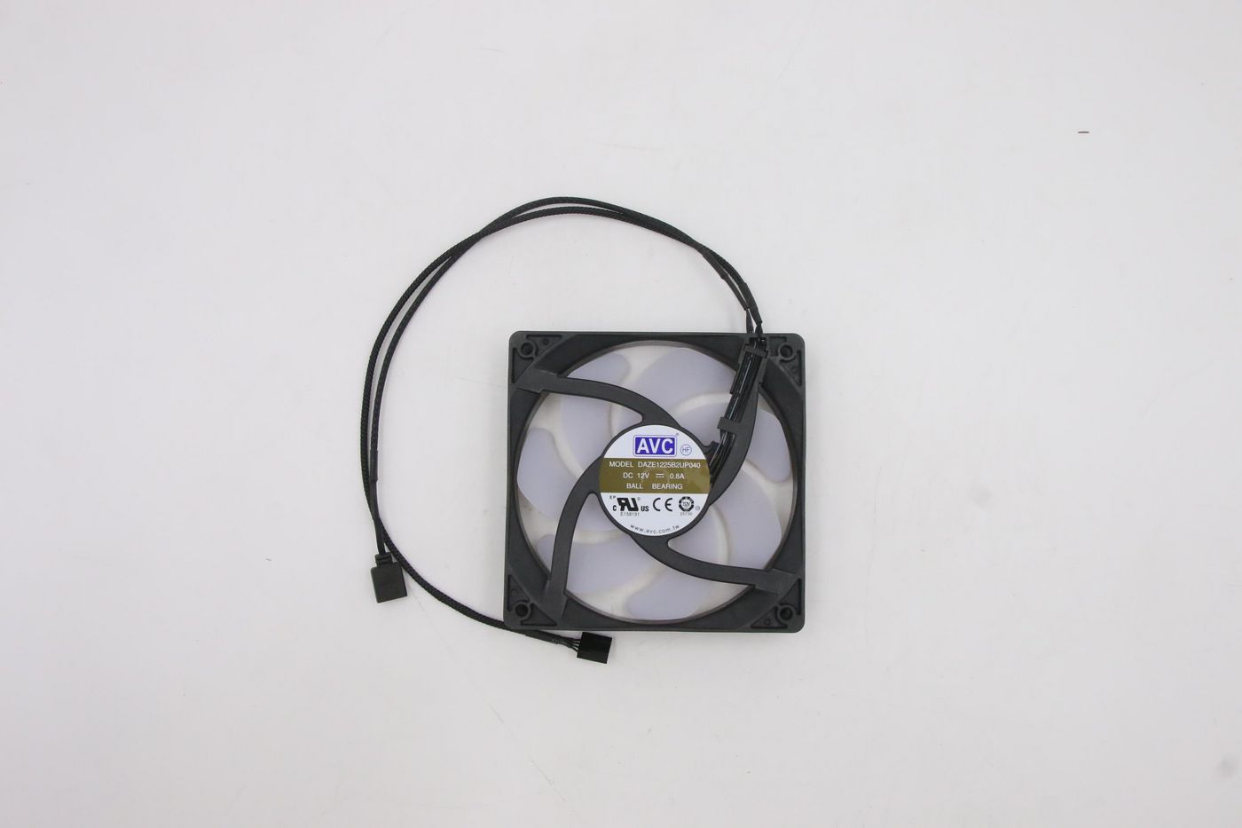 ARGB fan for Lenovo systems, 
