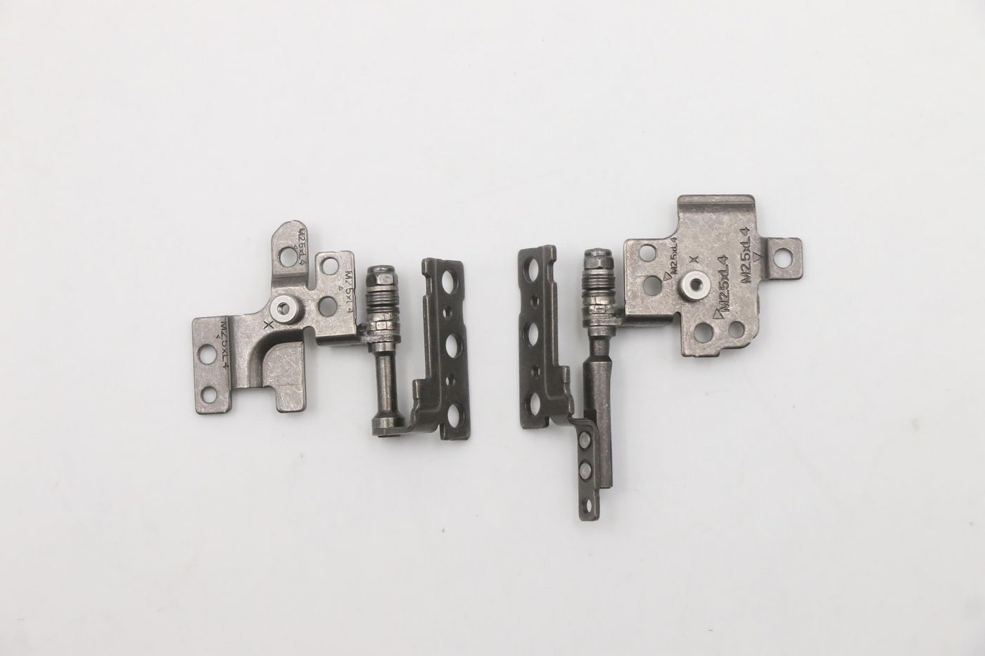 Hinge C 82L3 R/L