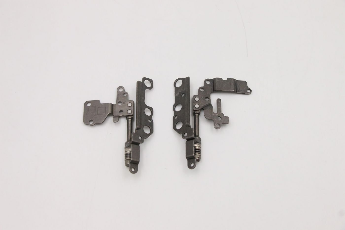 Hinge C 82R0 R+L