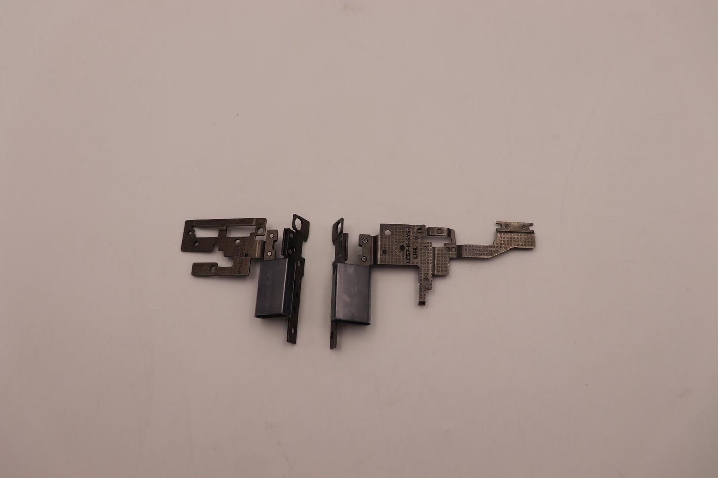 HINGE Hinge W 82RA SG