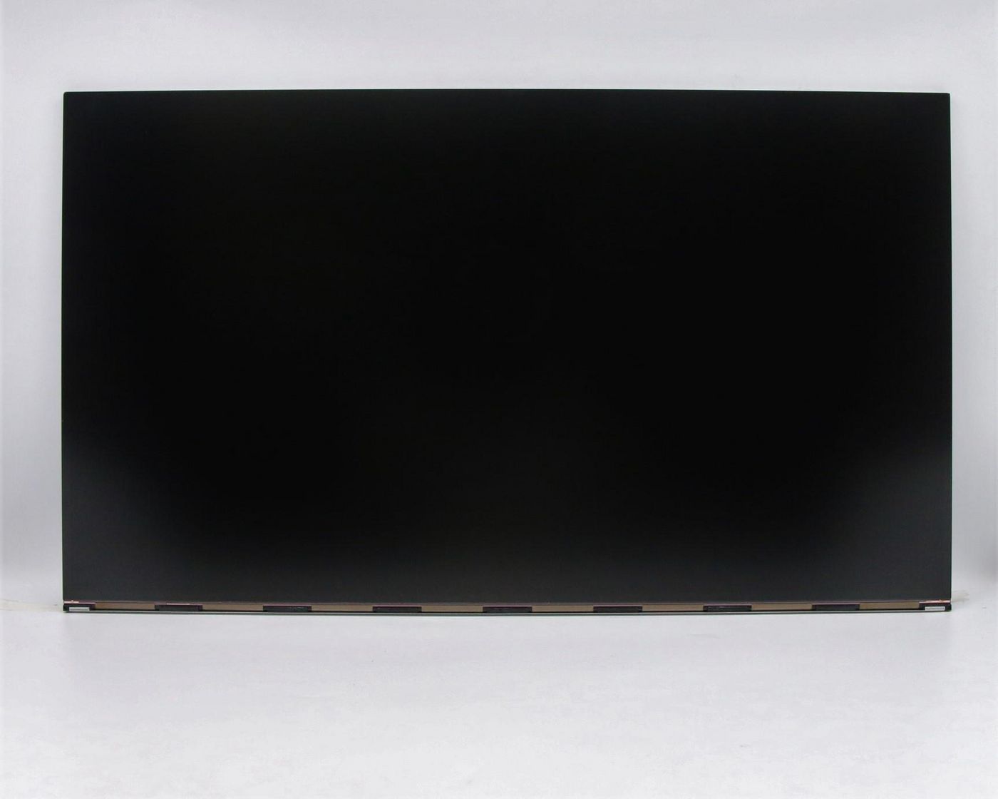 27" QHD LED display panel for 