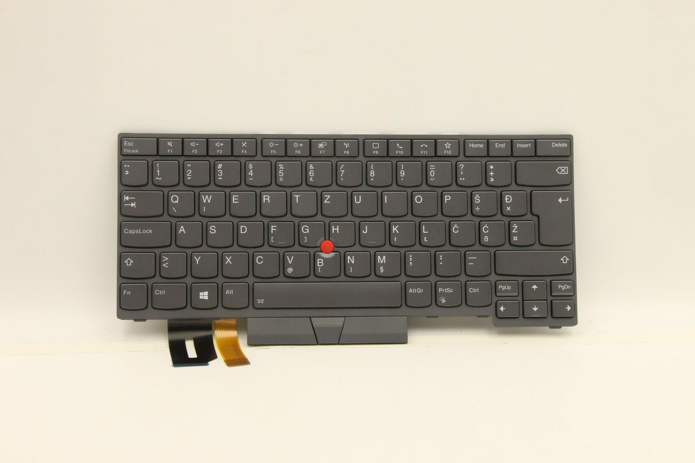 Slovenian keyboard assembly 