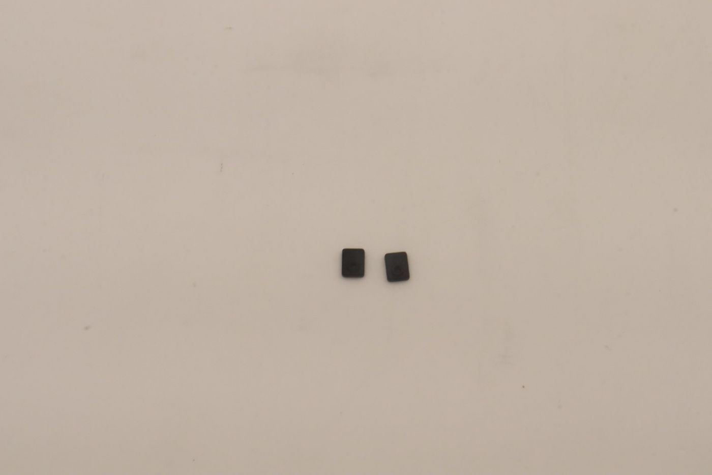 RUBBER Camera Rubber L 82T5