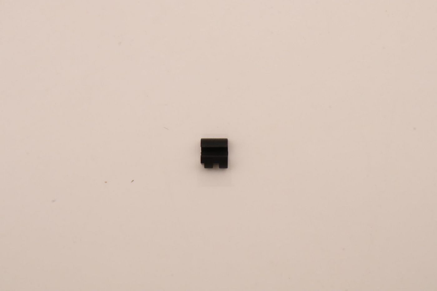 RUBBER Rubber L 82V8 Hinge 