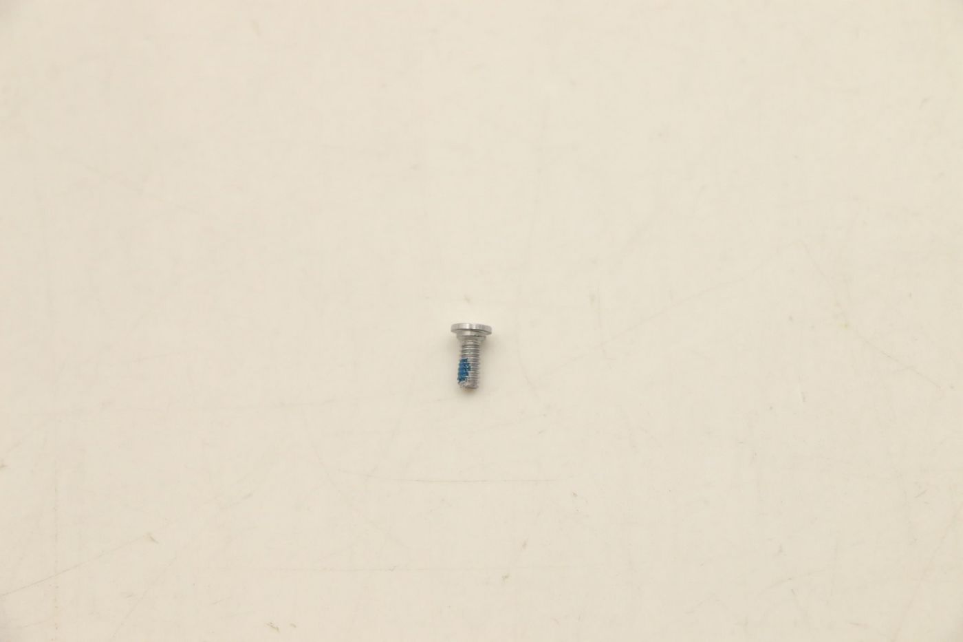 SCREW L82L0 M2.0D 5.0L 3.5 D 