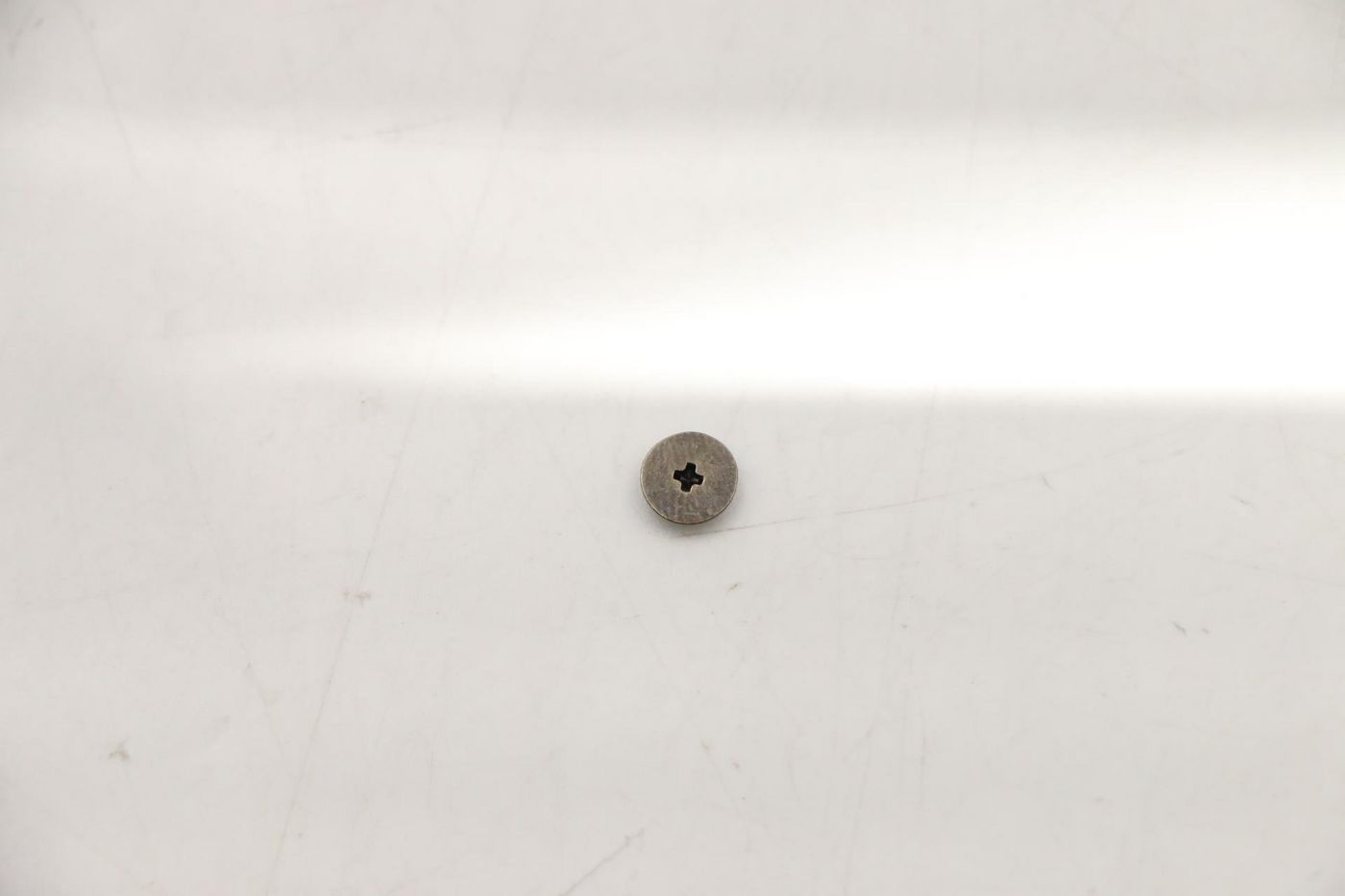 Lenovo Cover Screw ScrewL82QE2.0D1.7LK6.0D0.3T BNINL+