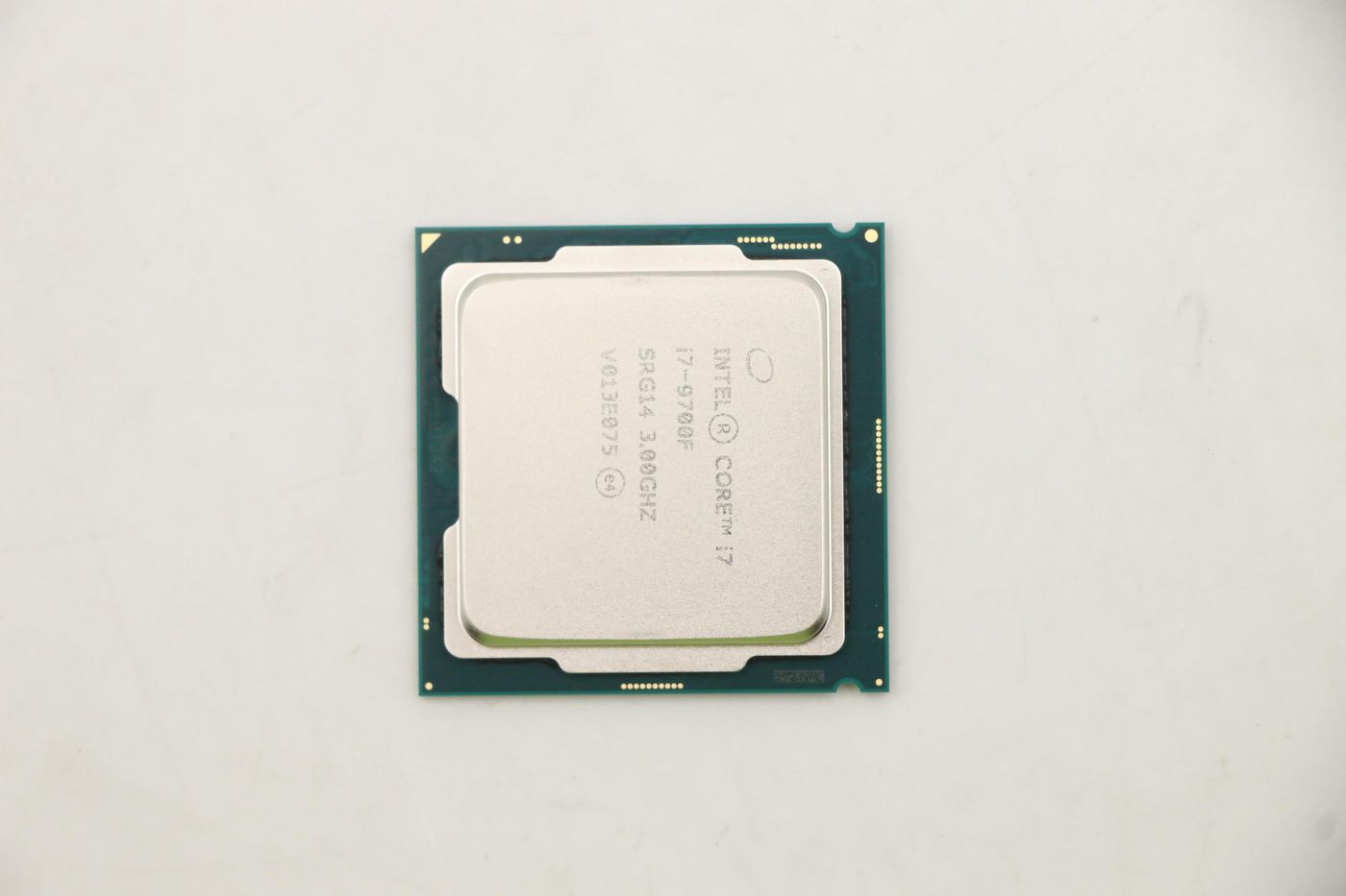 Intel Core i7-9700F 8-Core 