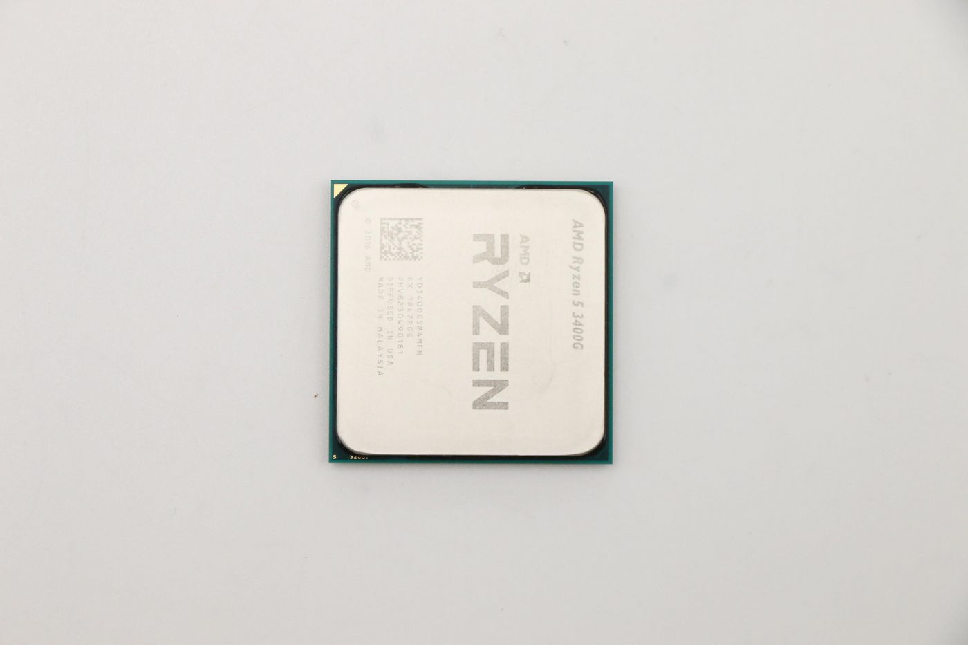 Lenovo Processor AMD Ryzen 5 3400G 3.7GHz/4C/4M/65W AM4