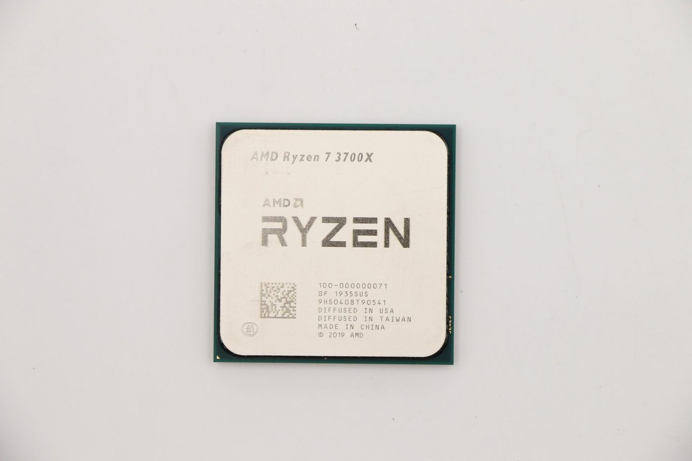 AMD Ryzen 7 3700X 8-core 