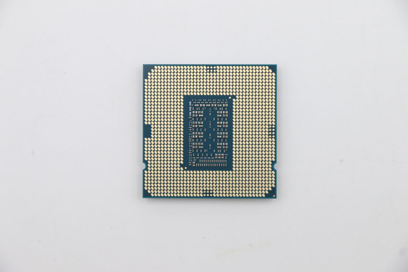 Intel Xeon W-1350P 6-Core 
