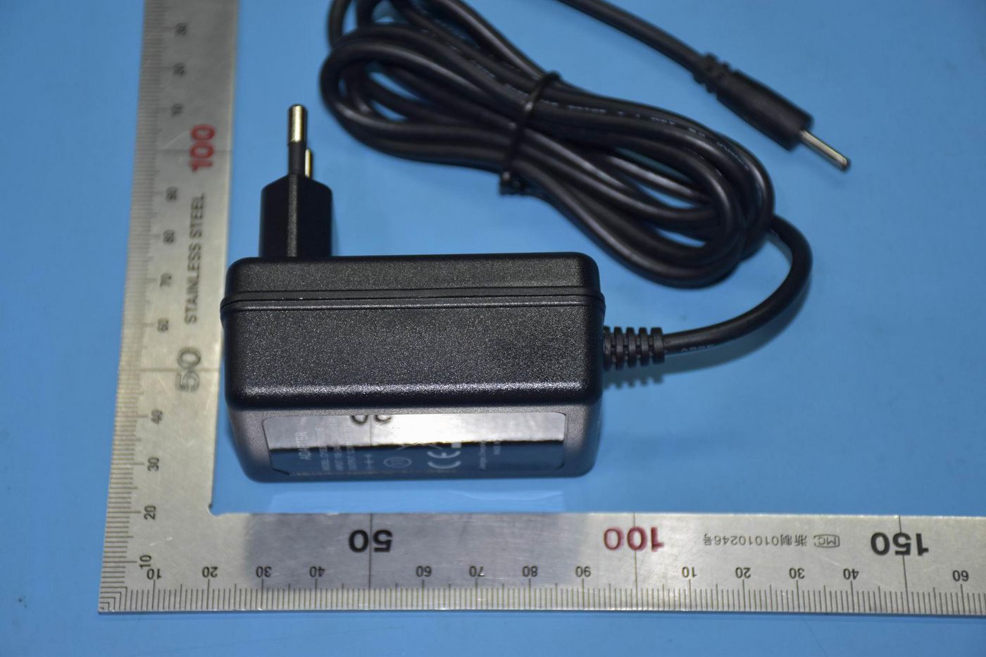 12V 2A 24W mains adapter for 