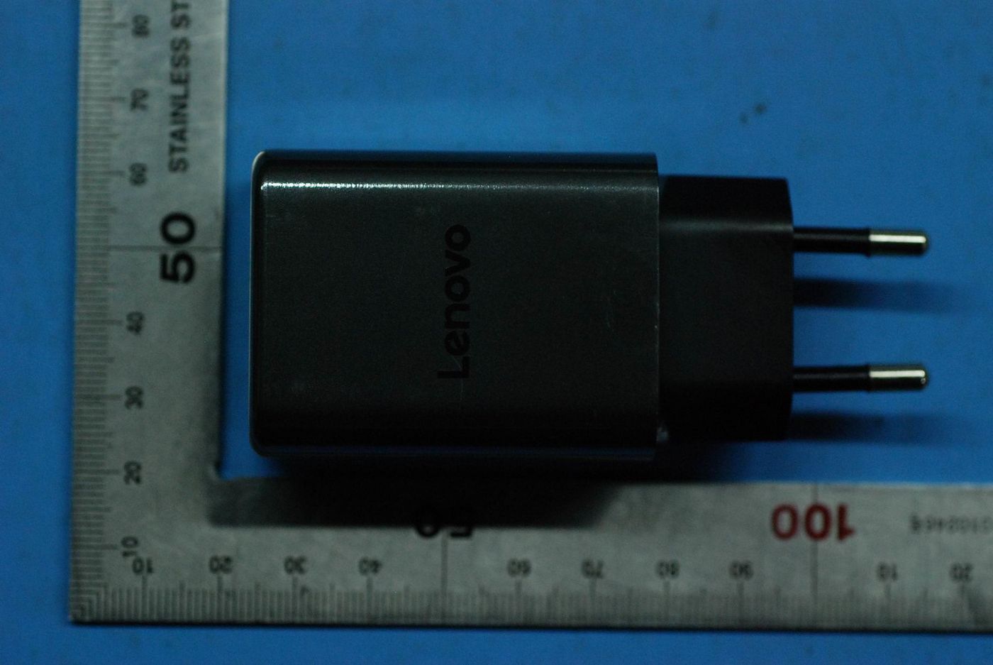 Lenovo AC-Adapter PLUMCOT 5V/9VV 3A 2