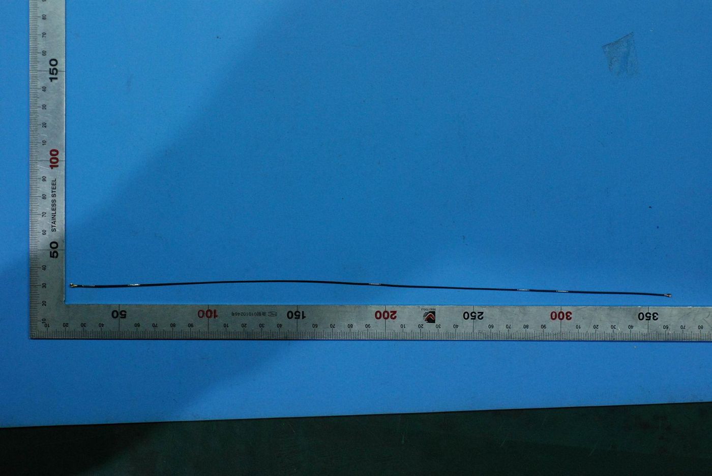YB2 LTE div cable