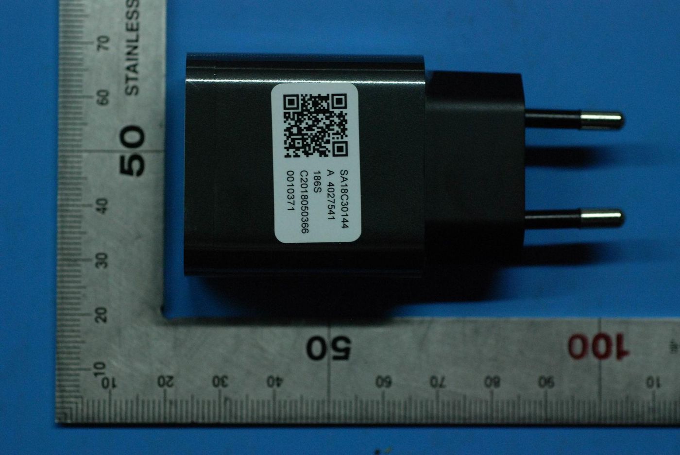 AC Adapter (5,2V 2A)