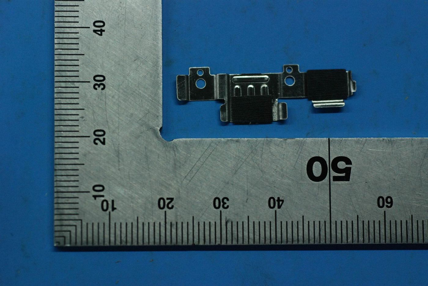 YD-50220100035LE P100F BATT 