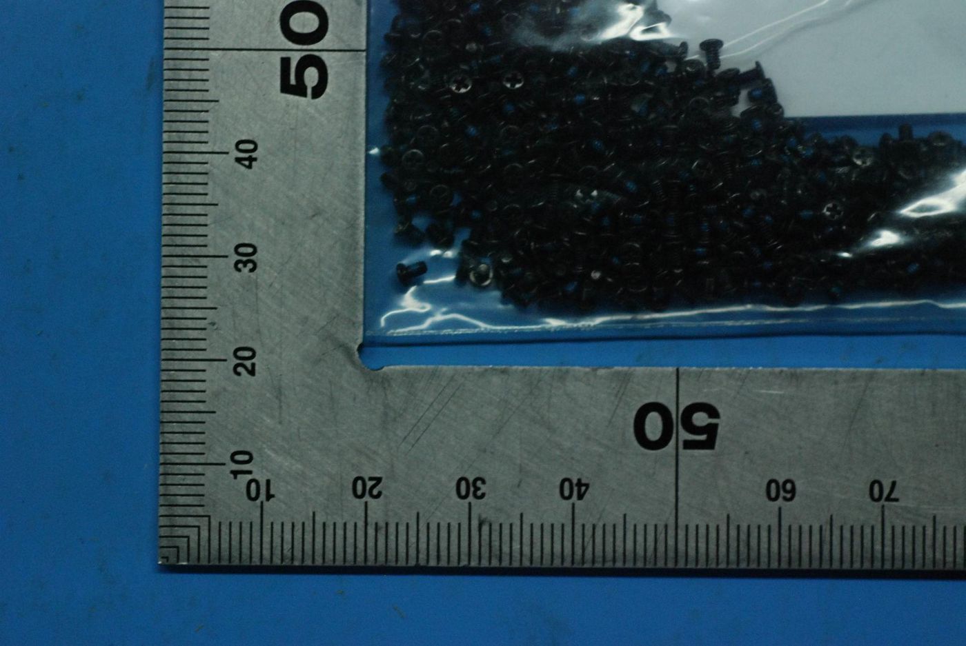 YD-44100100076LE Screw M1.42.3