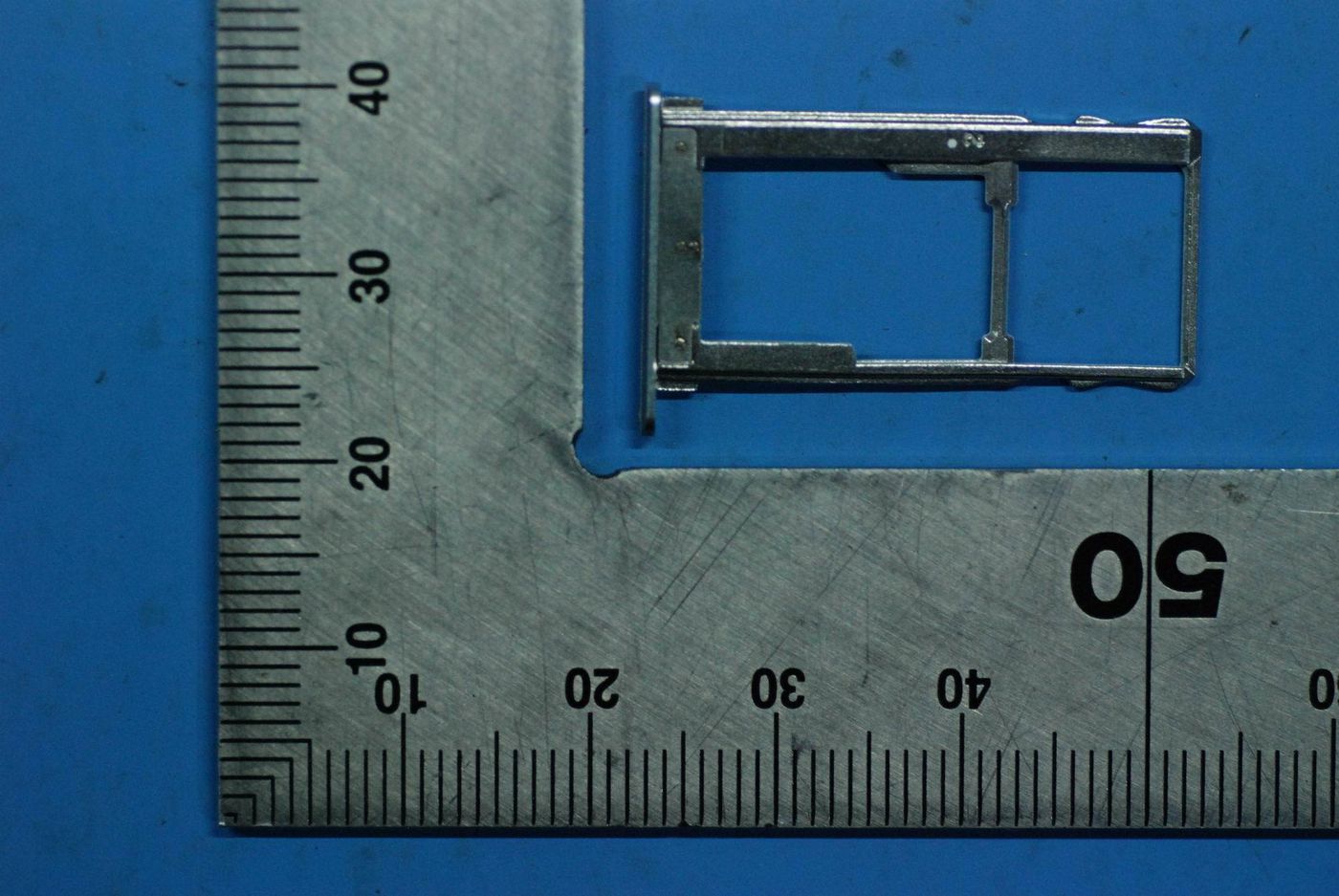 YD-50250100188LE P101F SIM 