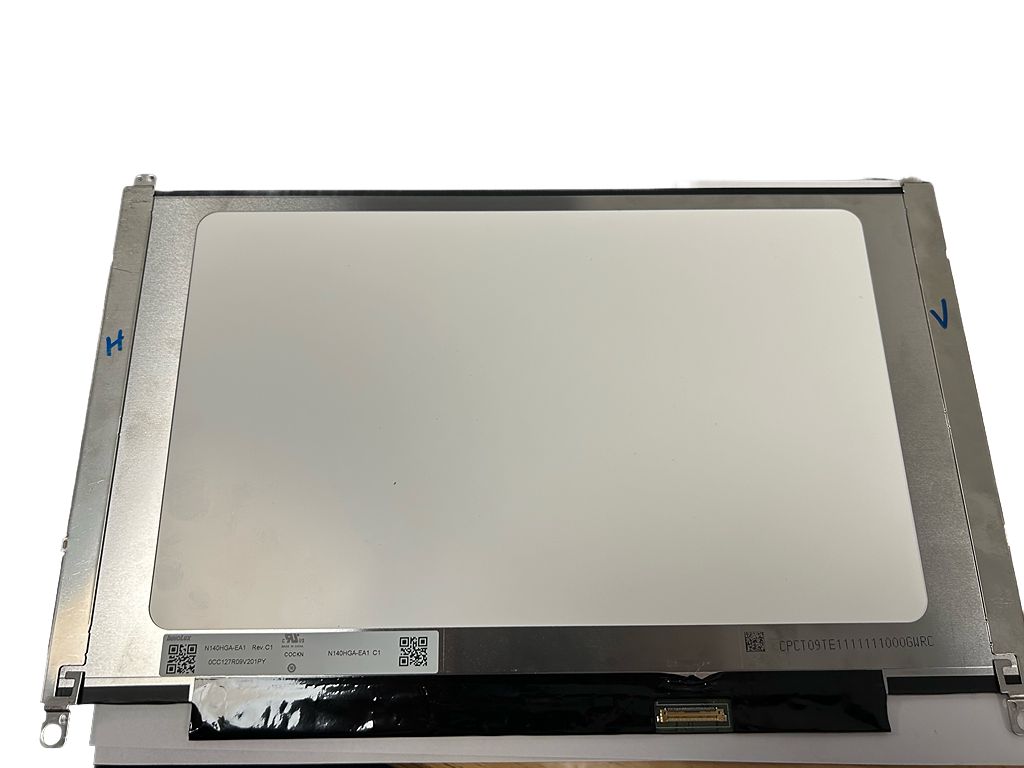 14,0" LCD FHD Matte