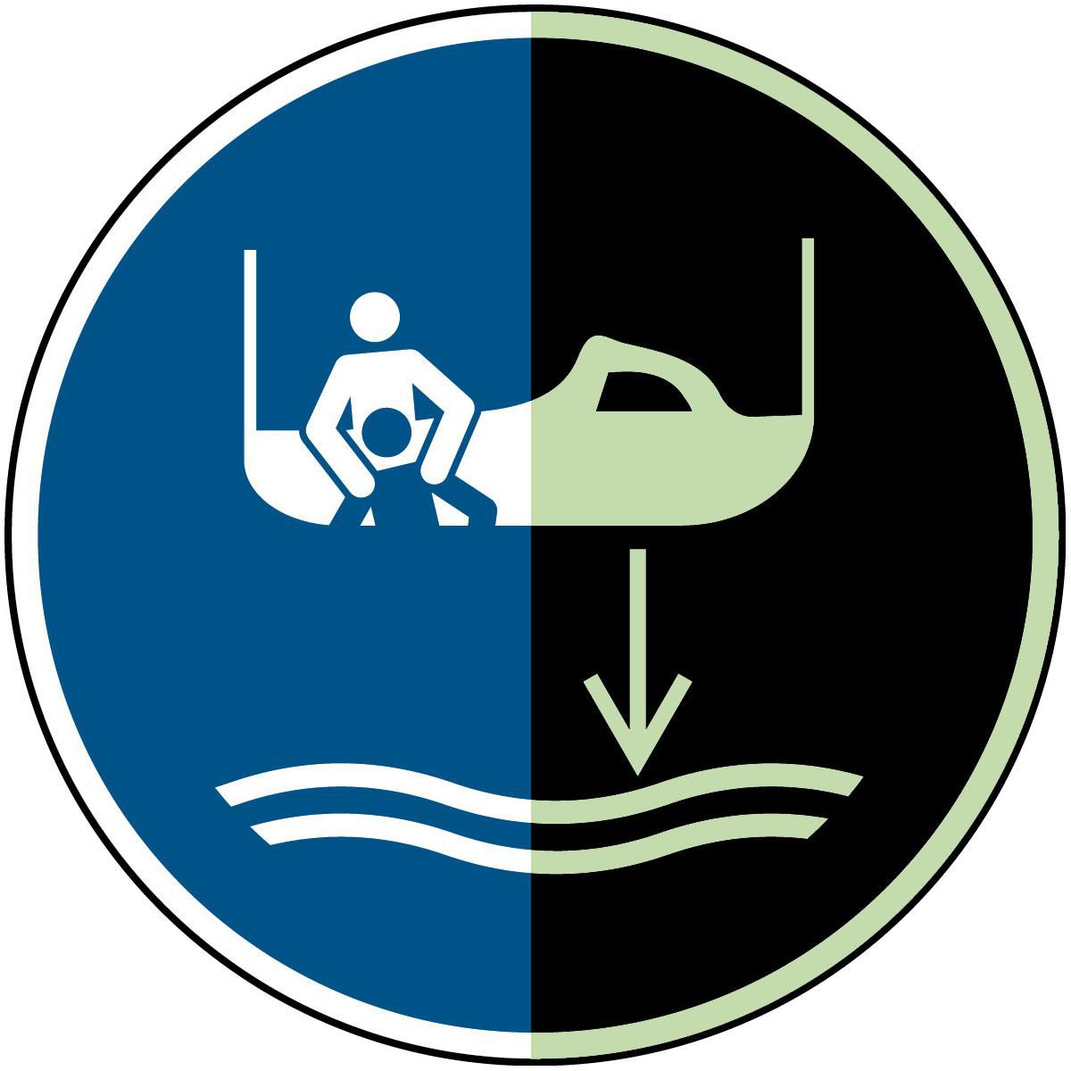Lower rescue boat to the 
