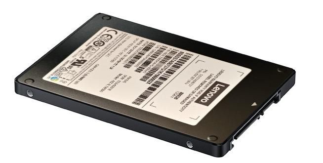 ThinkSystem 2.5in PM1645 