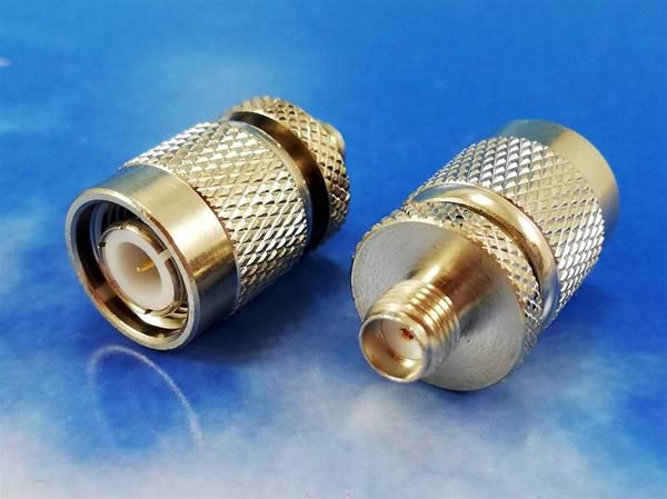 SMA female / TNC male