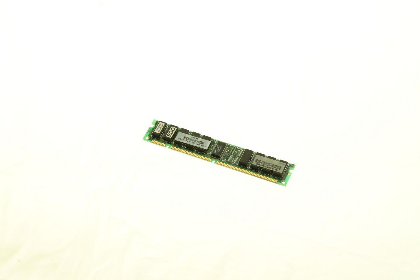 32 MB EDO/ MEMORY