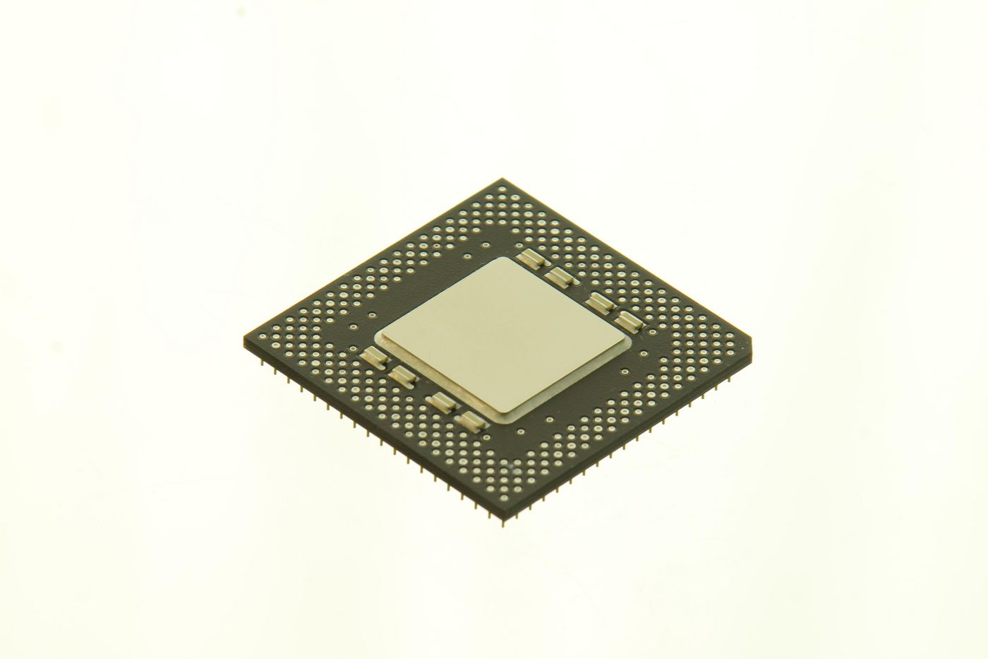 P55C/200MHz Microprocessor