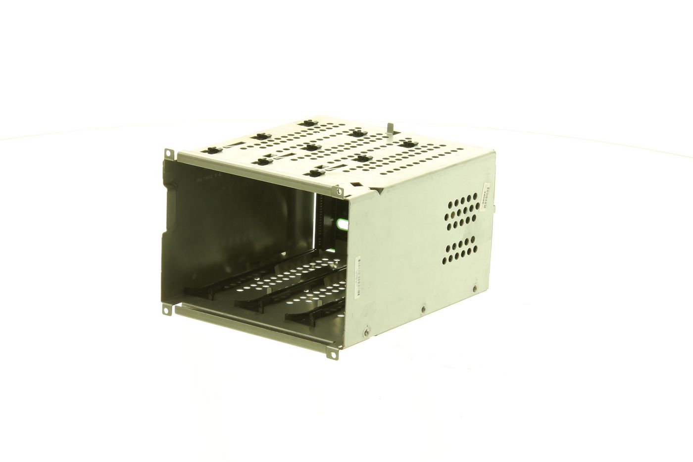 3 x 1.6 Inch Drives, Hot-Plug
