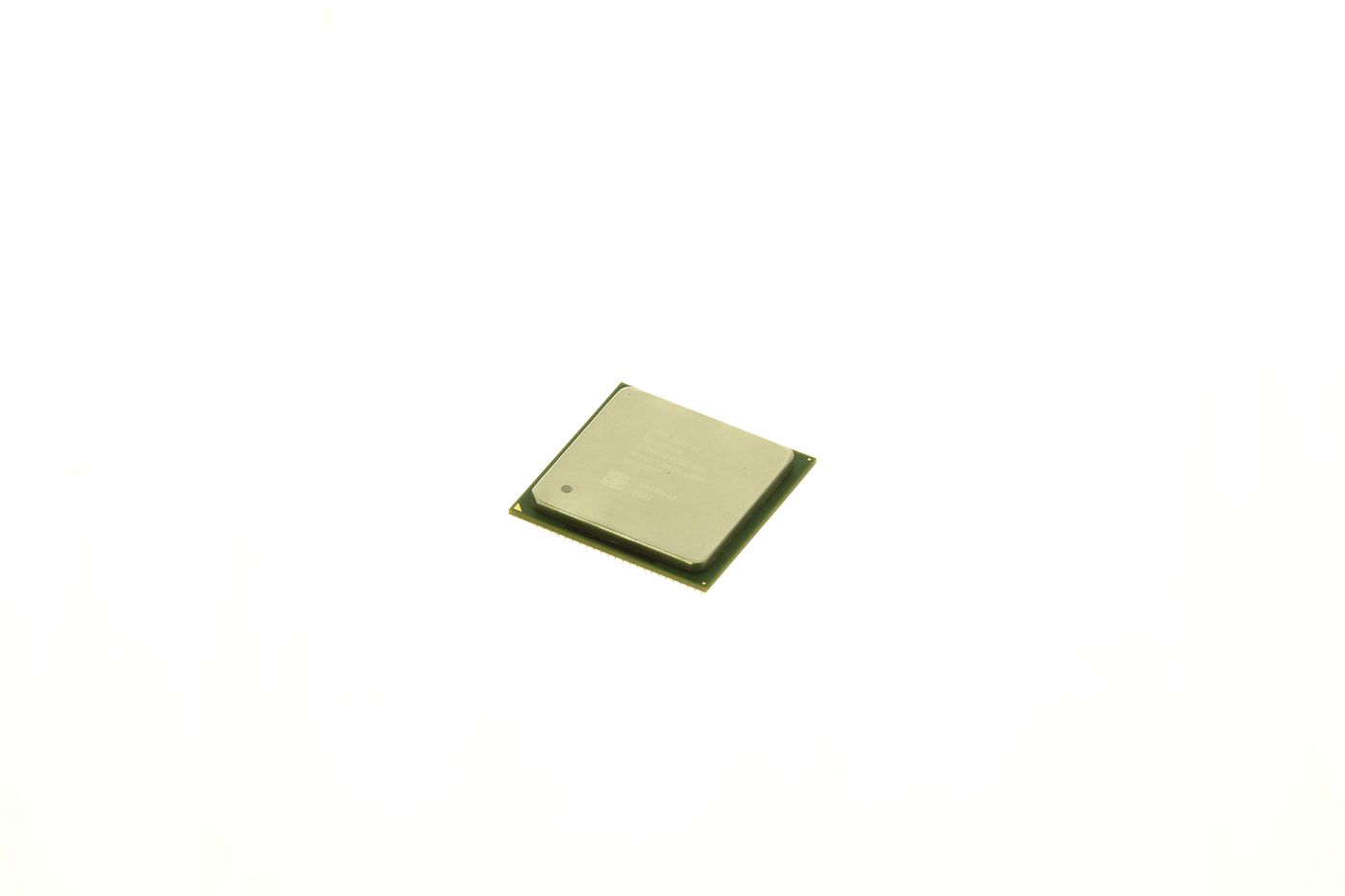 400MHz CPU with 128KB Cache 