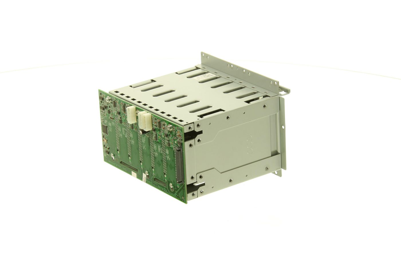 SCSI hot-plug hard drive cage