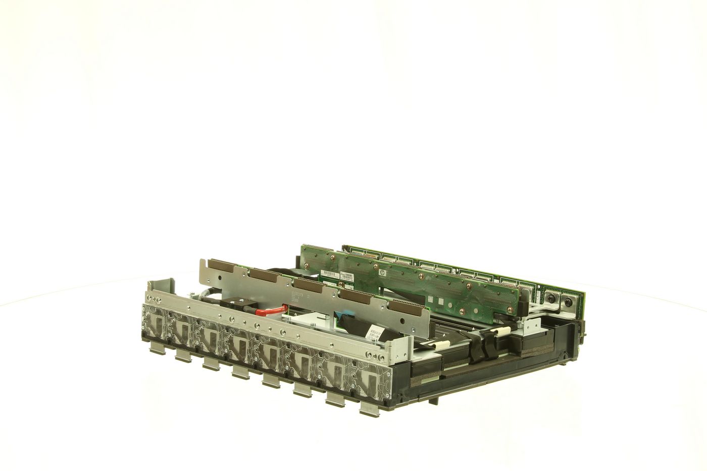 Middle backplane assembly