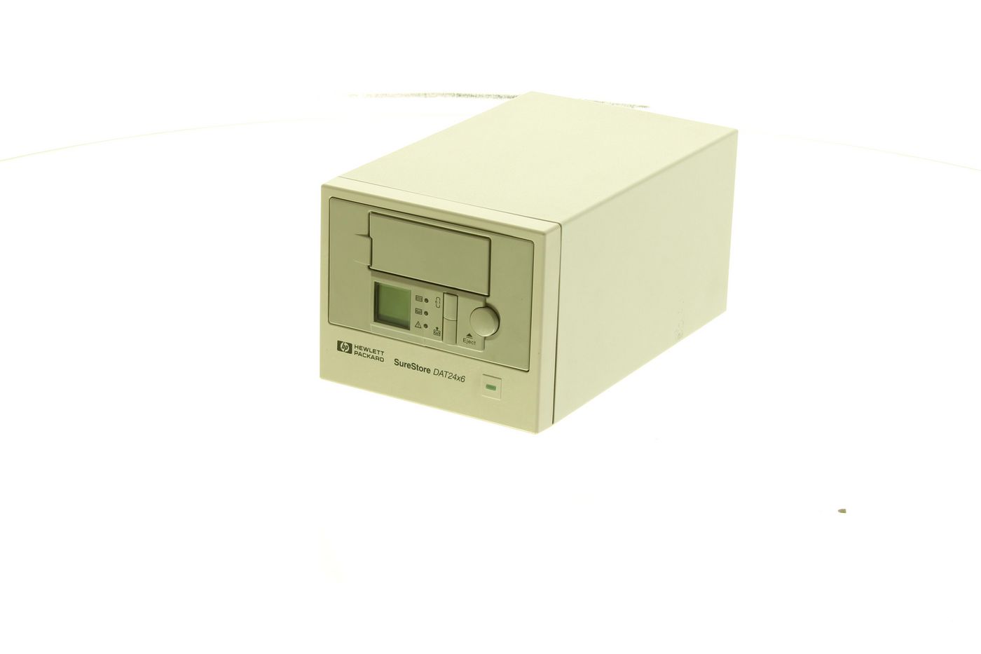 SURESTORE DAT 24*6 DDS3