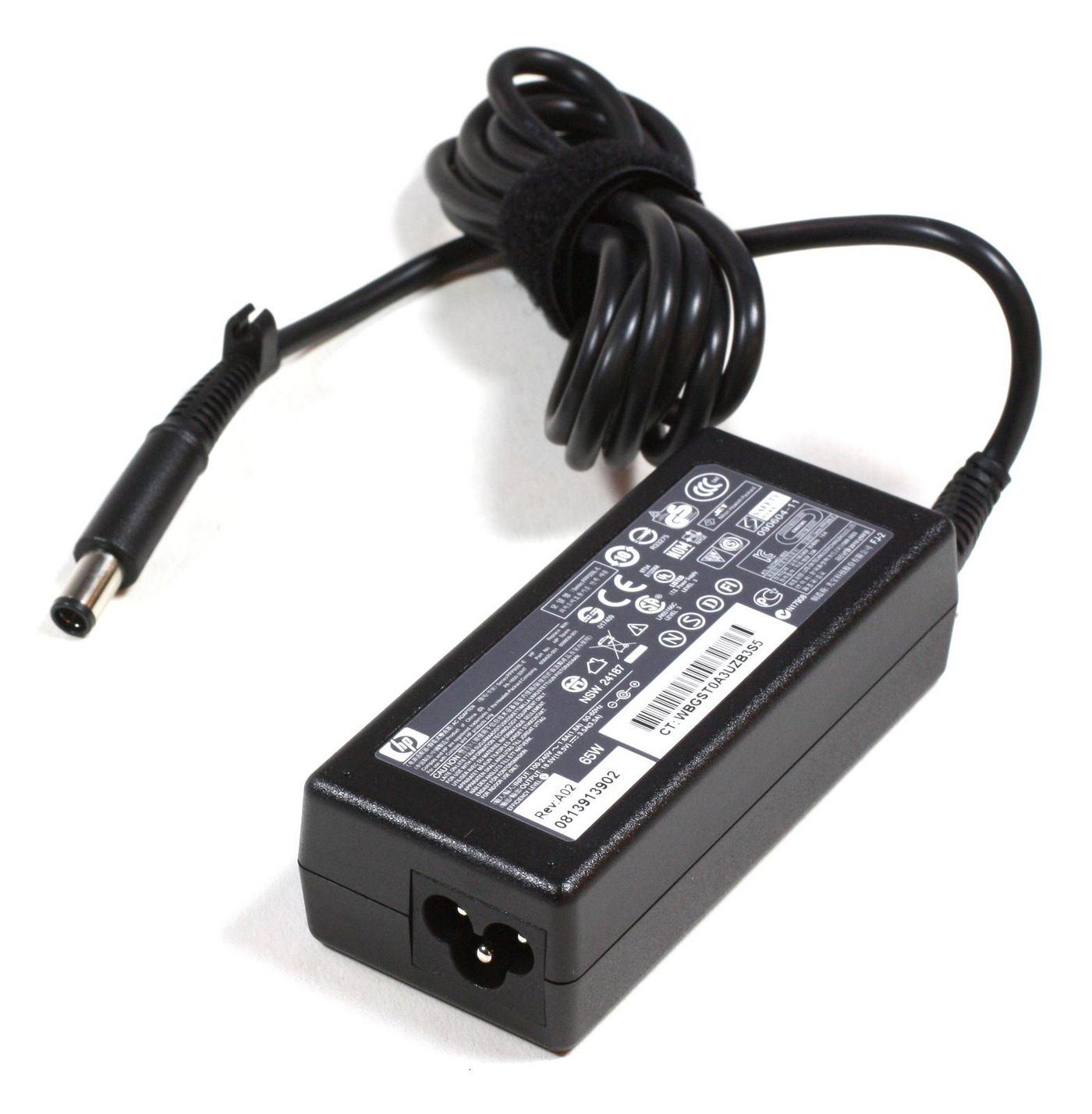 65W AC-to-DC power adapter 