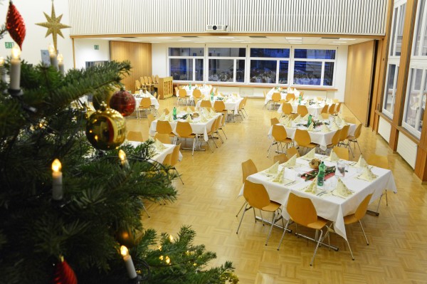 Tschent: Together instead of lonely Christmas celebration