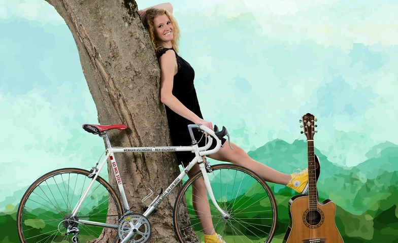 «Radlosigkeit» - Das neue Musikkabarett von Monika Romer