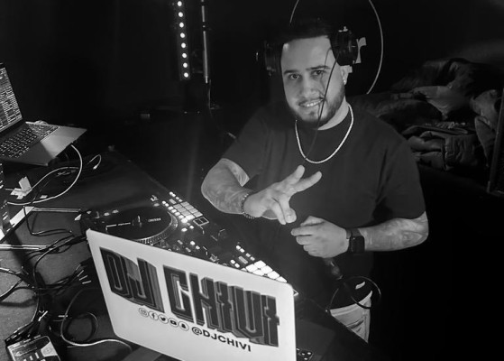 DJ CHIVI