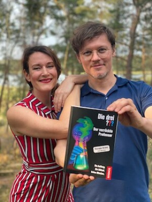 Reading with Cally Stronk & Christian Friedrich