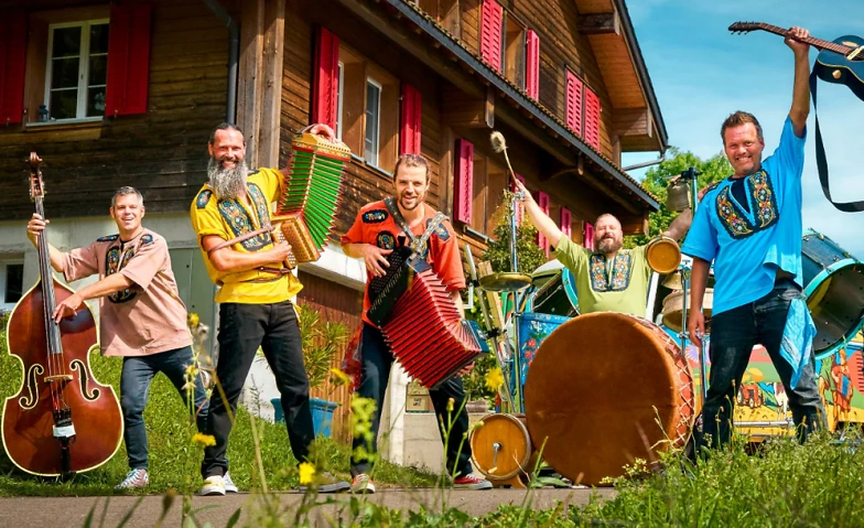 Heimatliebi // Supporting Act: Pressblech