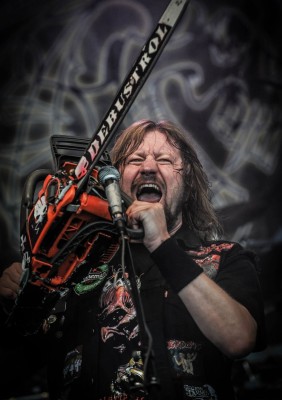 Debustrol – 40 Years of Total Massacre