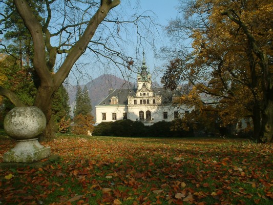 Vacaciones de Otoño en el Castillo de Velké Březno