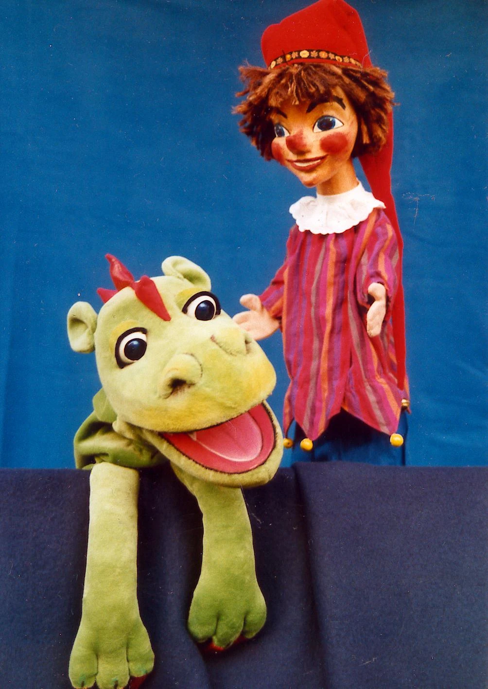 Freiburg Puppet Theatre - Kasper and the Dragon Prince
