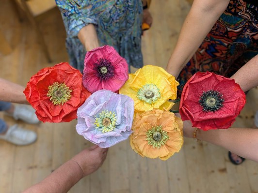 Mohnblumen-Workshop mit papina. ch / Rahmenprogramm ALLES ECHT!