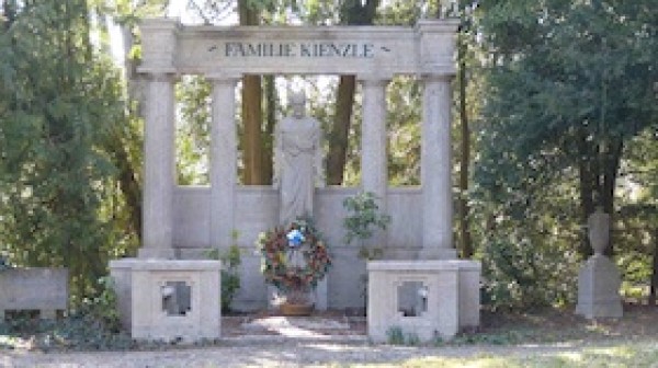 Schwenningen's Historic Resting Place – A Time Travel on the Old Cemetery