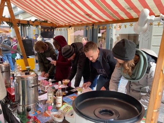 Christmas Market with the Women's Working Group