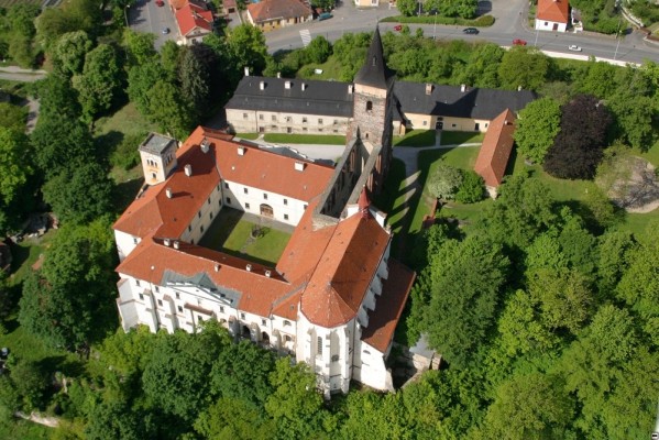 Klášter Sázava - přednáška Síť, z které nevyklouzne ani ryba