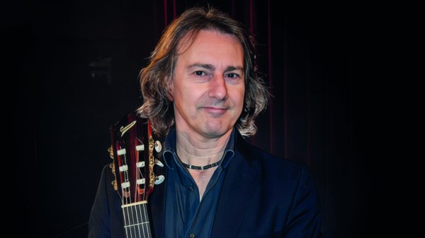 Pippo Pollina - Solo in Cocerto mit Special Guest Sandrini Elisa