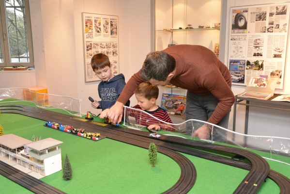 Fast Slot Cars on the Small Carrera Race Track