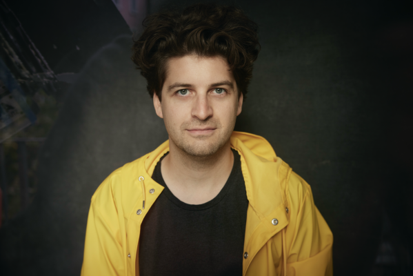 FUTURE MUSIC – THE AI CABINET OF DR. KARPICZENKO