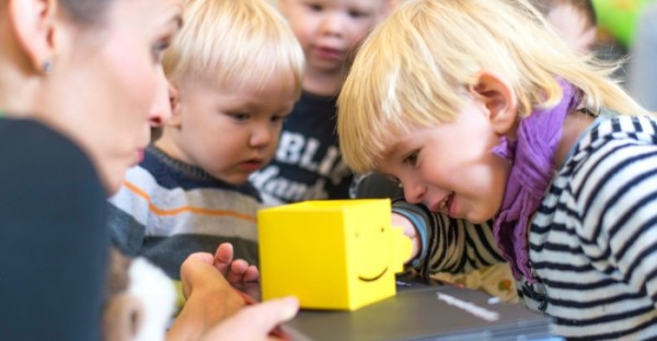 Rhymes and Fingerplays (Swiss German)